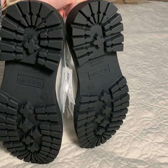 Lug sole loafers NWT - Picture 7 of 8